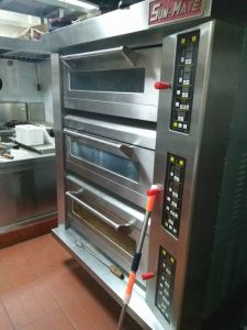 东莞面包房设备回收 烘焙设备回收 烤箱回收 烤盘烤架回收